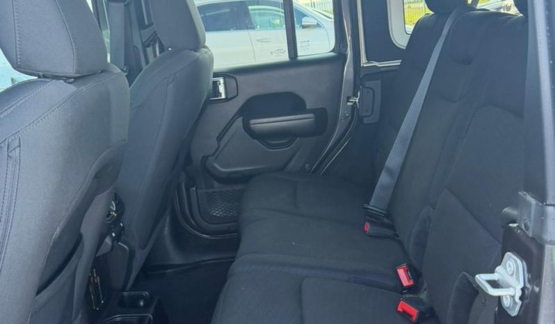 
								2020 Jeep Wrangler full									