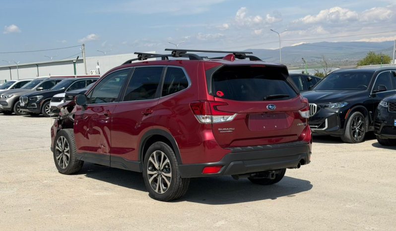 
								Subaru Forester full									