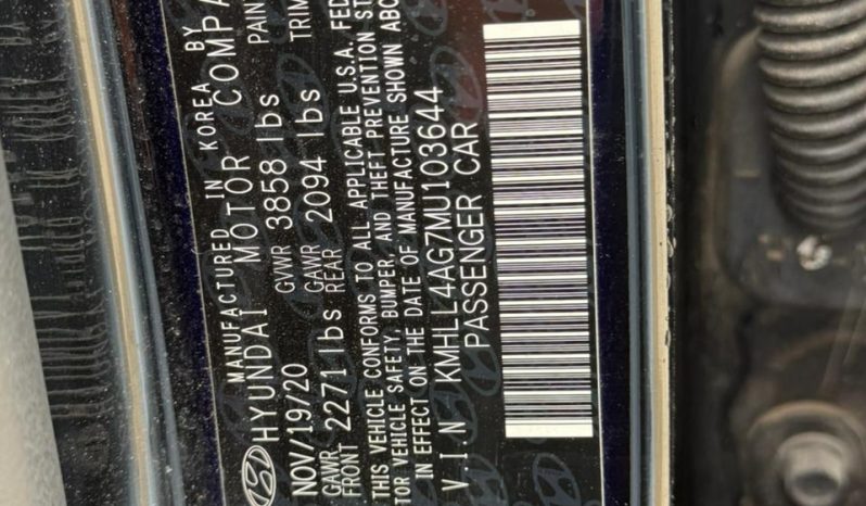 
								HYUNDAI ELANTRA full									