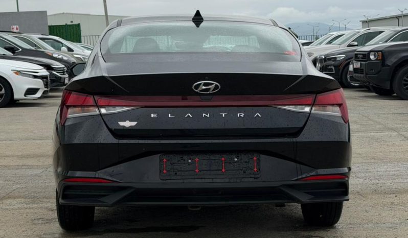 
								HYUNDAI ELANTRA full									
