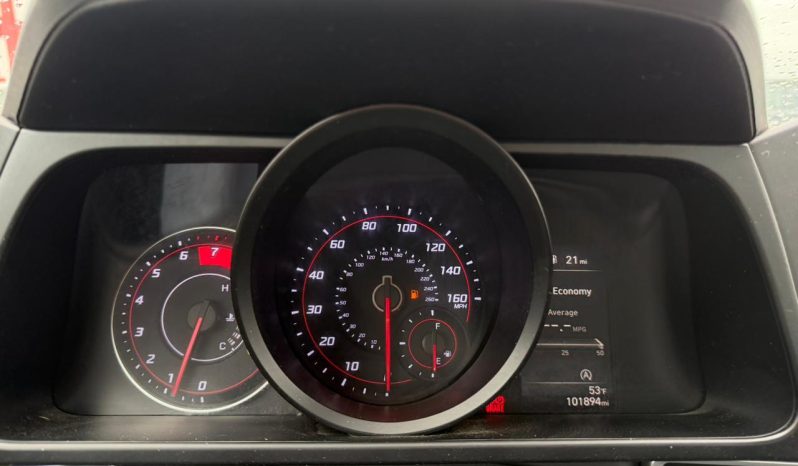 
								HYUNDAI ELANTRA full									
