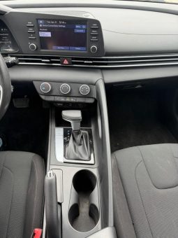 
										HYUNDAI ELANTRA full									