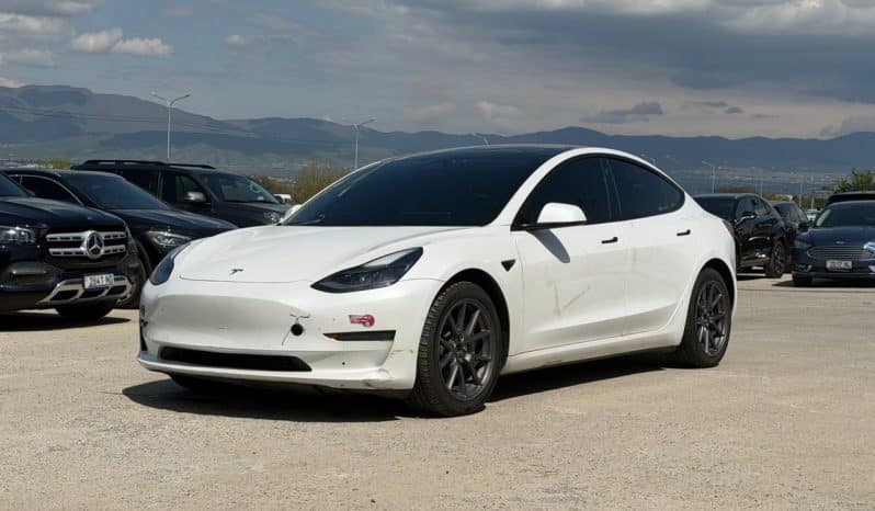 
								TESLA MODEL 3 full									