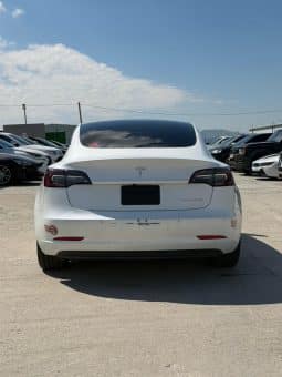 
										TESLA MODEL 3 full									