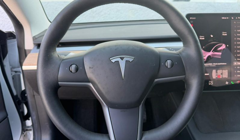 
								TESLA MODEL 3 full									
