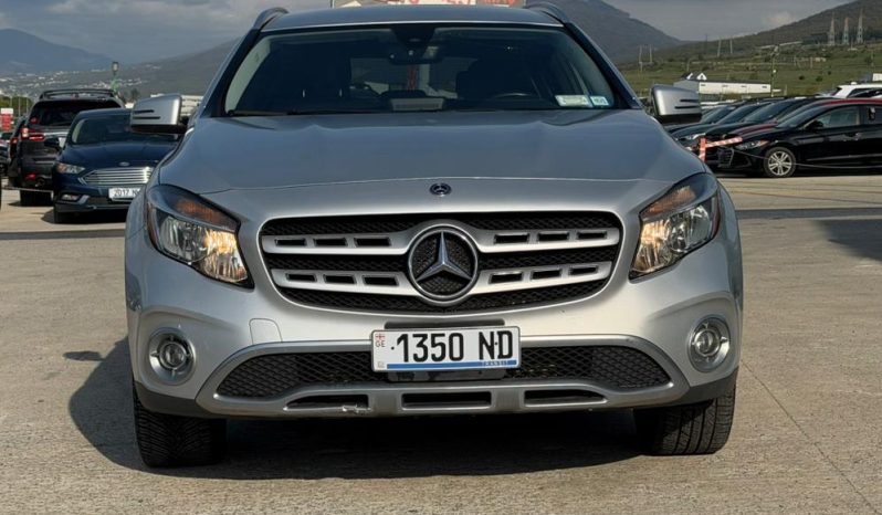 
								MERCEDES-BENZ GLA 250 full									