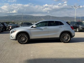 MERCEDES-BENZ GLA 250