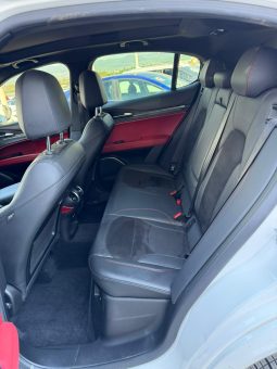 
										Alfa Romeo Stelvio Quadrifoglio full									