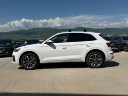 
										Audi Q5 full									