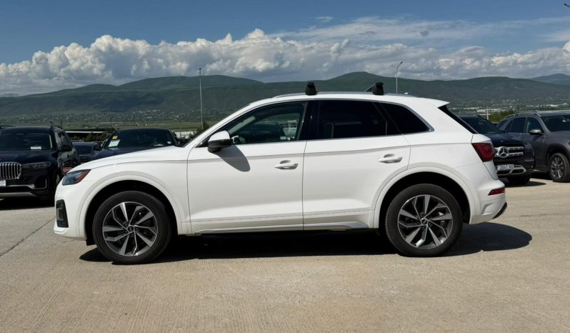 
								Audi Q5 full									