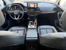 
										Audi Q5 full									