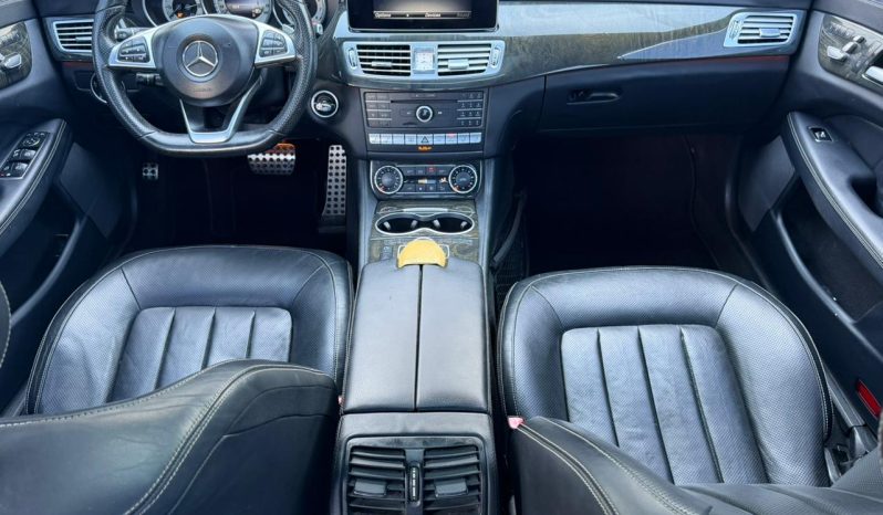 
								MERCEDES-BENZ CLS400 full									