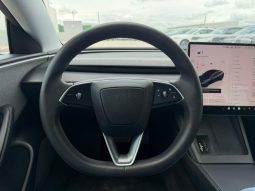 
										Tesla Model 3 full									