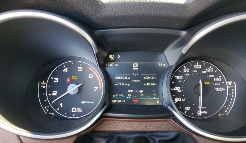 
								2018 Alfa Romeo Stelvio full									