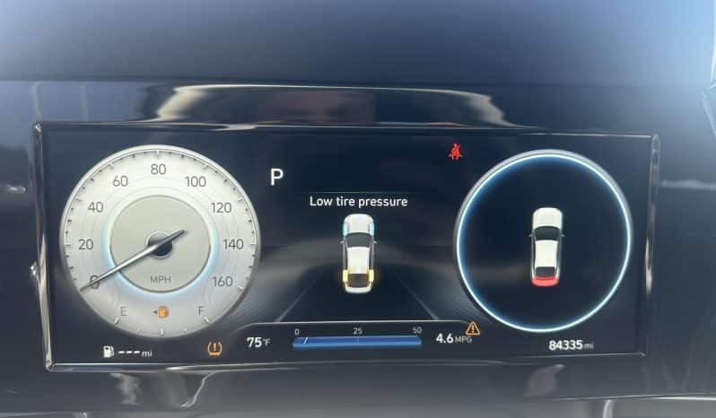 
								HYUNDAI ELANTRA full									