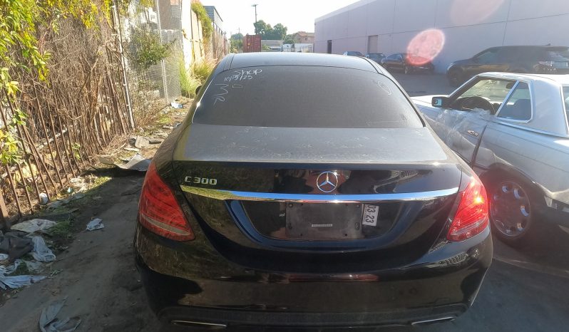 
								MERCEDES-BENZ C300 full									