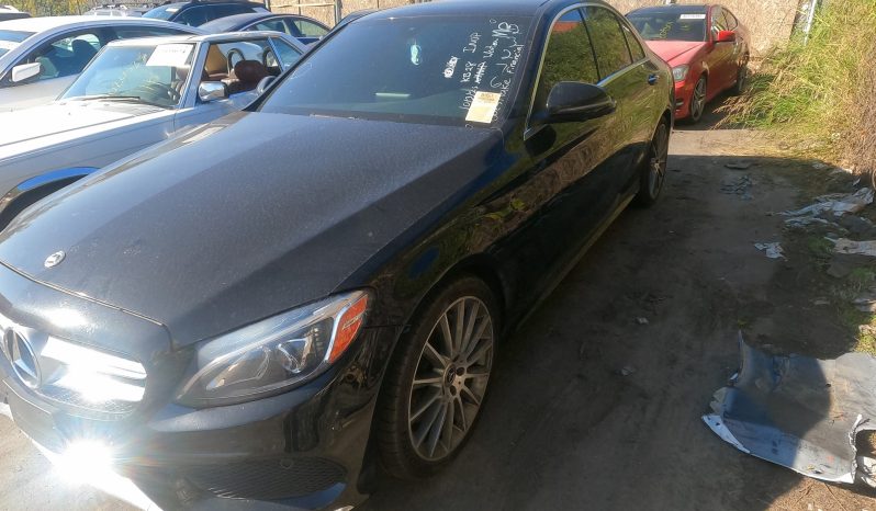 
								MERCEDES-BENZ C300 full									