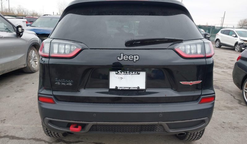 
								Jeep Cherokee full									