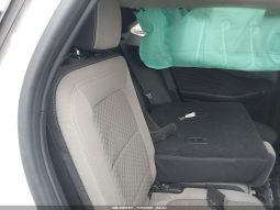 
										Ford Escape full									