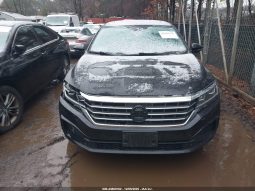 
										2020 Volkswagen Passat full									