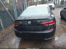 
										2020 Volkswagen Passat full									
