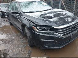 
										2020 Volkswagen Passat full									