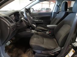 
										MITSUBISHI OUTLANDER full									