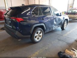 
										TOYOTA RAV4 full									