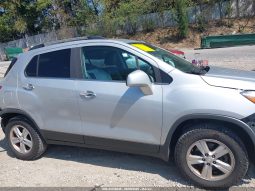 
										Chevrolet Trax full									