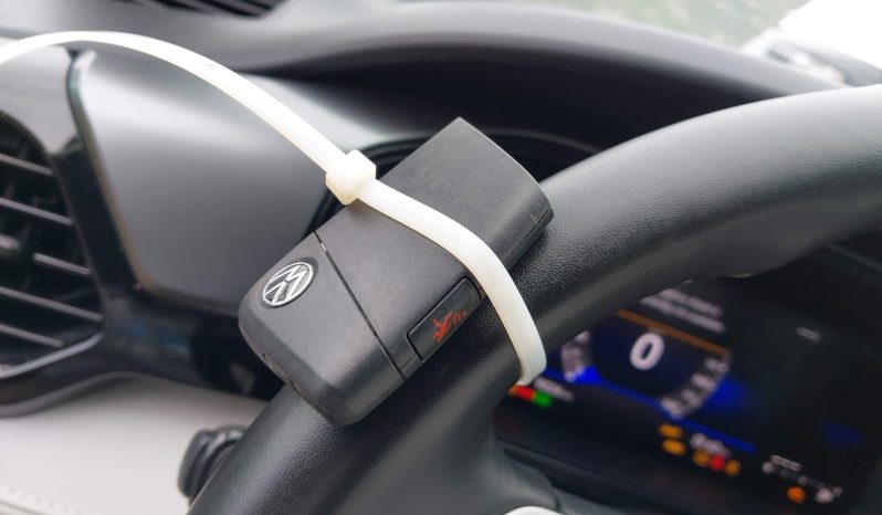 
								VOLKSWAGEN TAOS full									