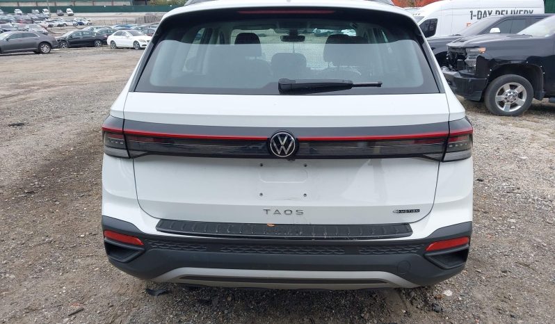 
								VOLKSWAGEN TAOS full									