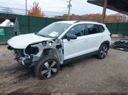 
										VOLKSWAGEN TAOS full									