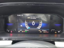 
										VOLKSWAGEN TAOS full									