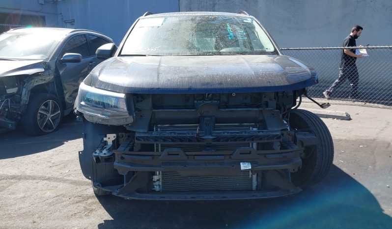 
								2023 Volkswagen Taos full									