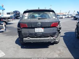 
										2023 Volkswagen Taos full									