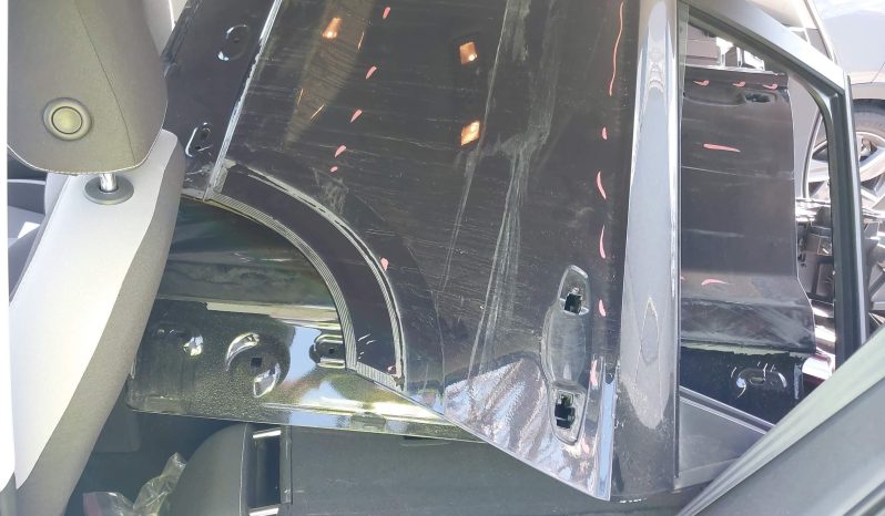 
								2023 Volkswagen Taos full									