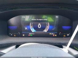 
										2023 Volkswagen Taos full									