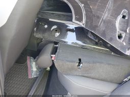 
										2023 Volkswagen Taos full									