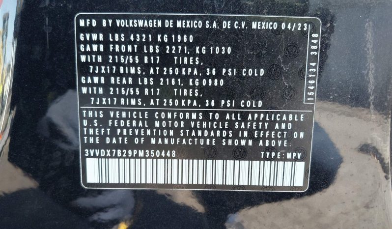 
								2023 Volkswagen Taos full									