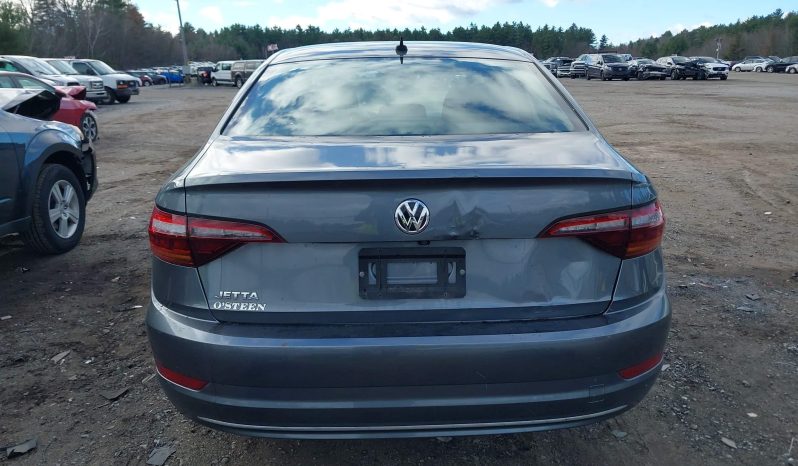 
								2019 Volkswagen Jetta full									
