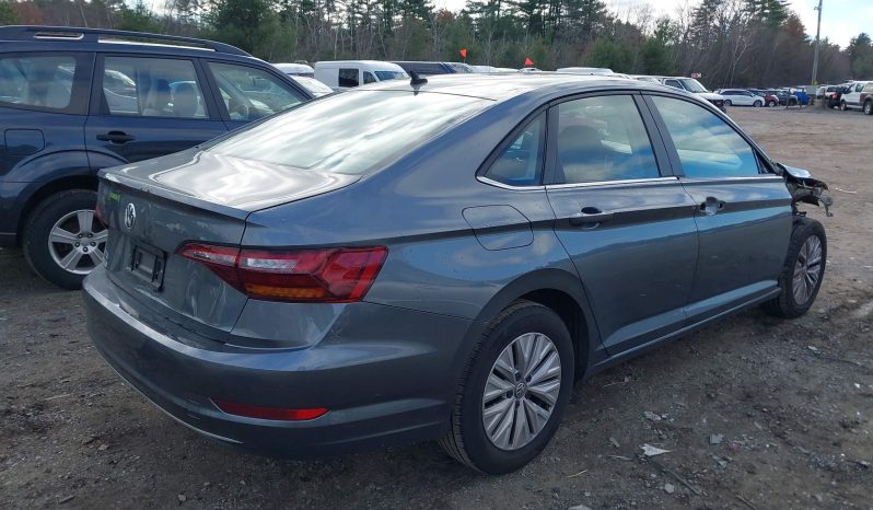 
								2019 Volkswagen Jetta full									