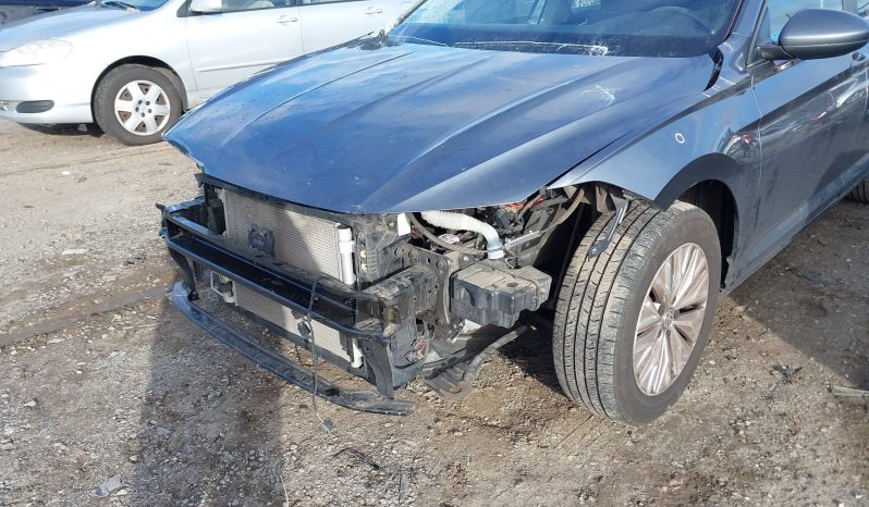 
								2019 Volkswagen Jetta full									