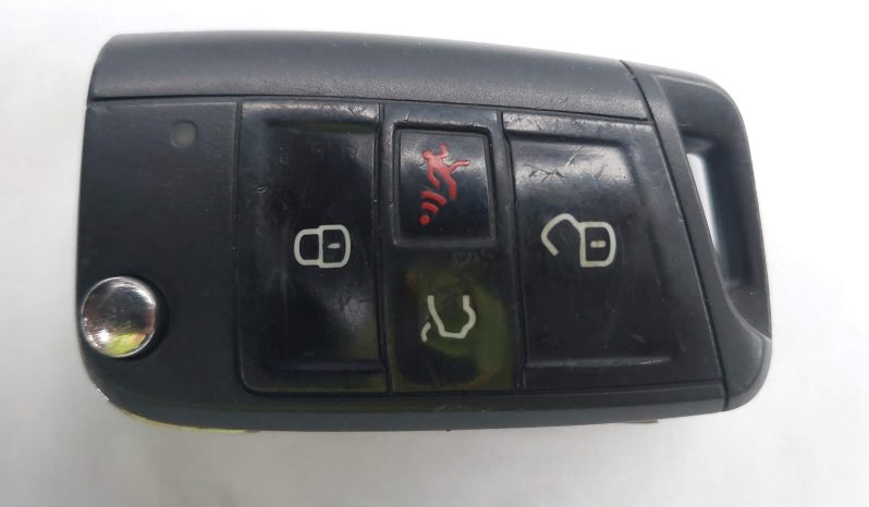 
								VOLKSWAGEN JETTA full									