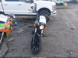 
										2023 Indian Scout Rogue Sixty full									