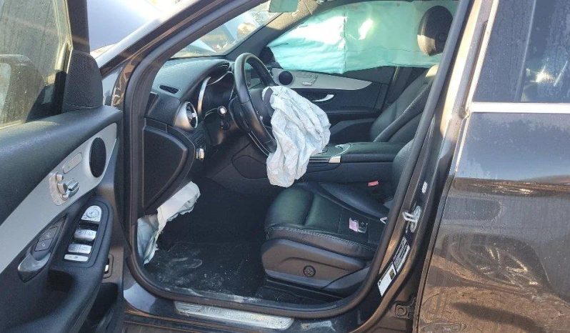 
								MERCEDES-BENZ GLC 300 full									