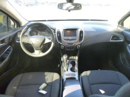 
										CHEVROLET CRUZE full									