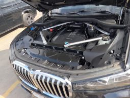 
										BMW X7 full									