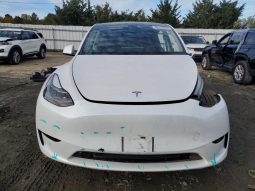 
										Tesla MODEL Y full									