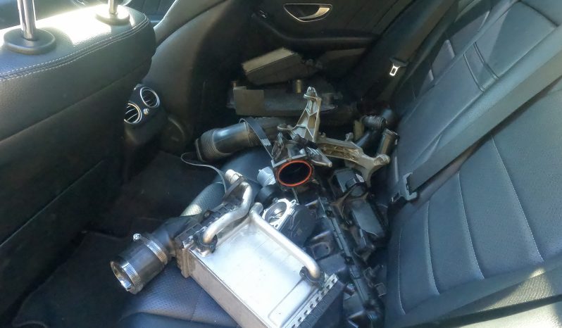 
								MERCEDES-BENZ C300 full									