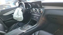 
										MERCEDES-BENZ GLC 300 full									
